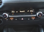 Mazda 3 Sedan / Limuzína 2,0 l 110 kw