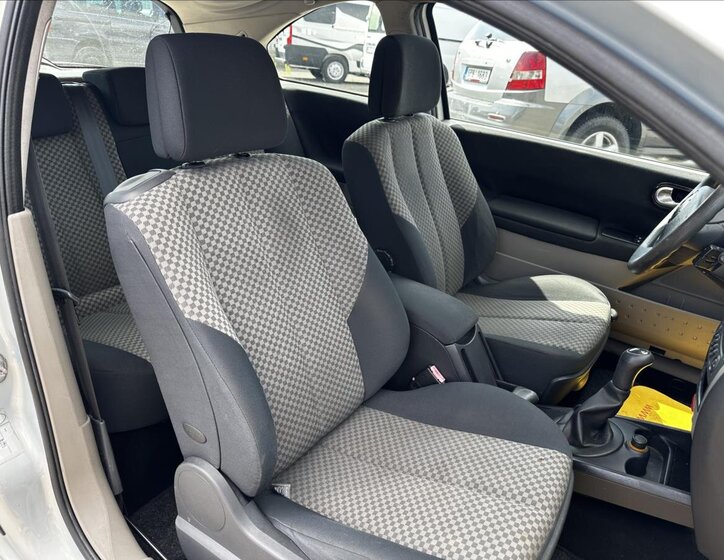 Renault Mégane Hatchback 1,6 l 83 kw