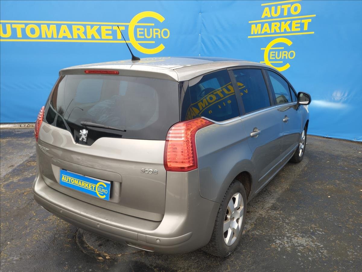 Peugeot 5008 Kombi 1,6 l 82 kw