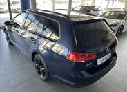 Volkswagen Golf Kombi 1,6 l 81 kw