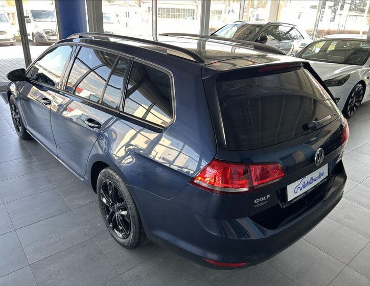 Volkswagen Golf Kombi 1,6 l 81 kw