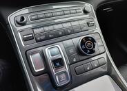 Hyundai Santa Fe SUV 1,6 l 195 kw