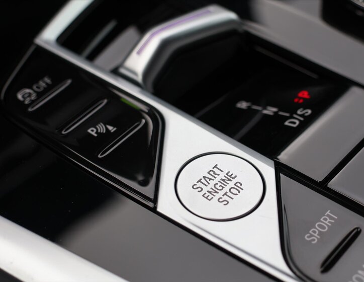 BMW X6 SUV 3,0 l 210 kw