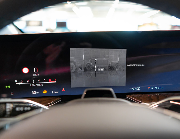 Cadillac Escalade 26