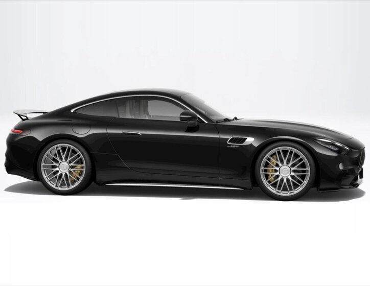 Mercedes-Benz AMG GT Kupé 2,0 l 320 kw