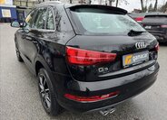 Audi Q3 9