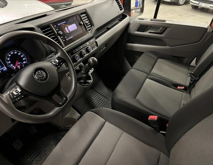 Volkswagen Crafter 6