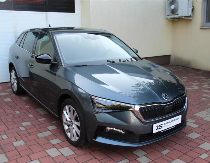 Škoda Scala 5