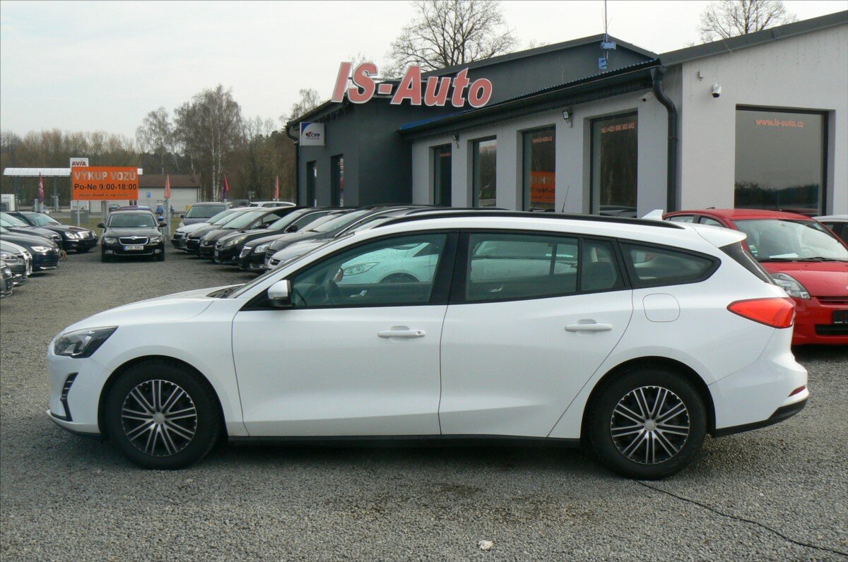Ford Focus Kombi 999,0 92 kw