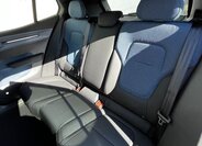Volvo EX30 SUV / Terénní 69,0 200 kw