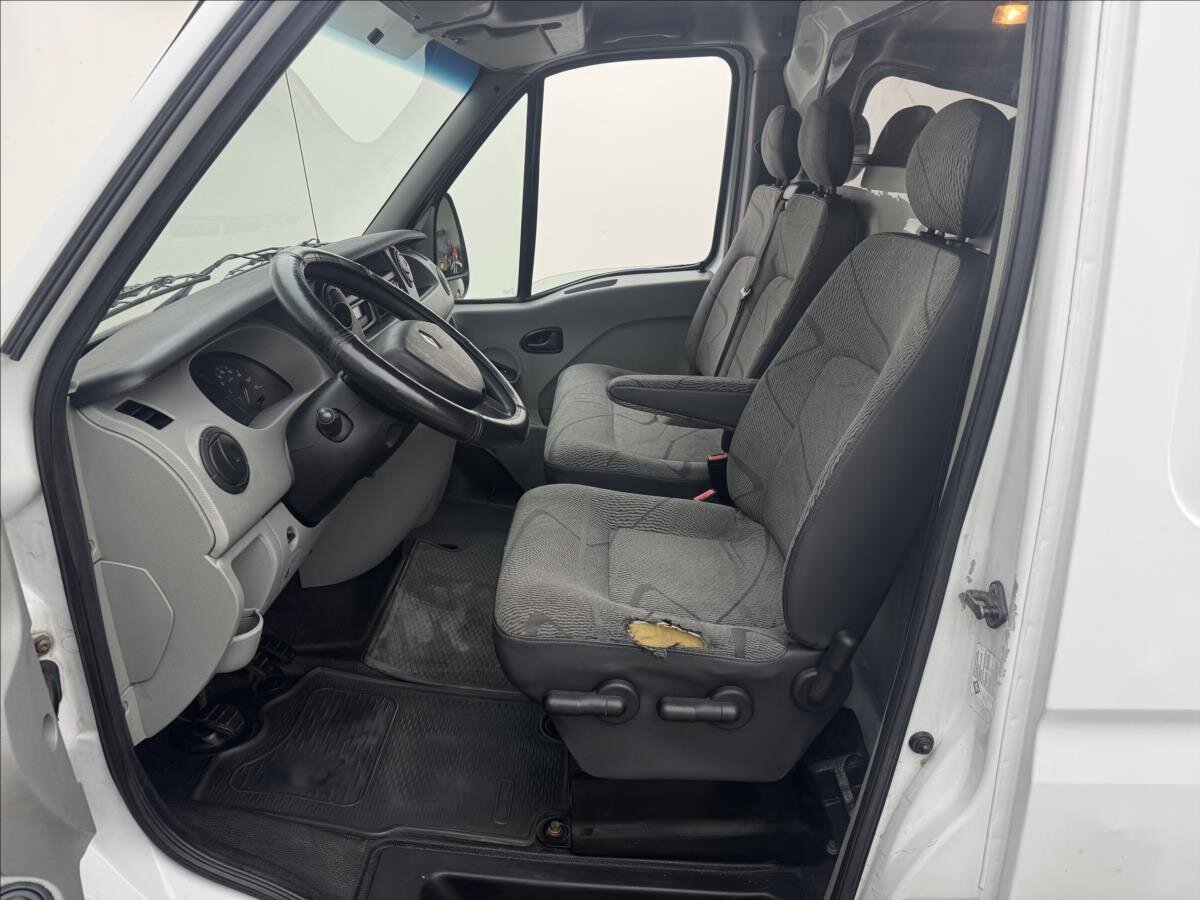 Renault Master Skříň 2,5 l 74 kw