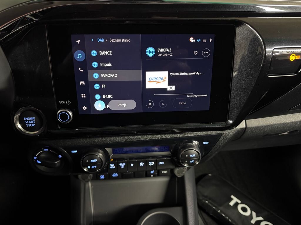 Toyota Hilux Pick-up 2,8 l 150 kw