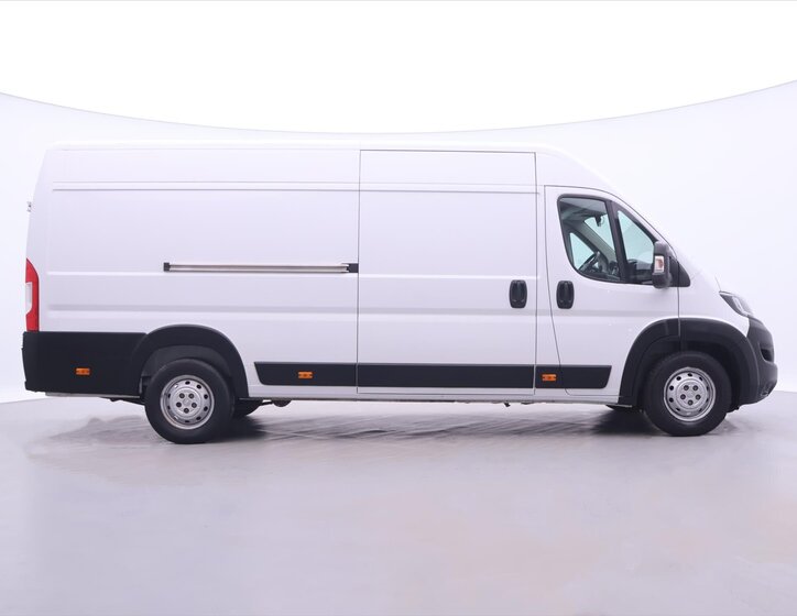 Peugeot Boxer Skříň 2,2 l 121 kw
