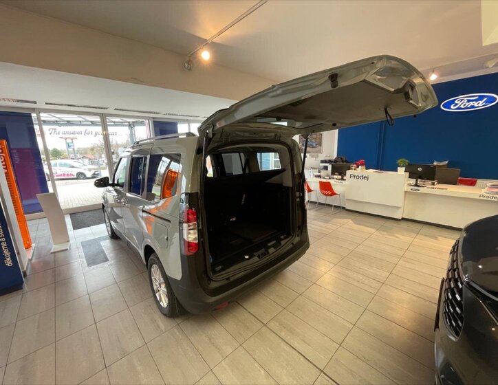 Ford Tourneo Courier MPV 999,0 91 kw