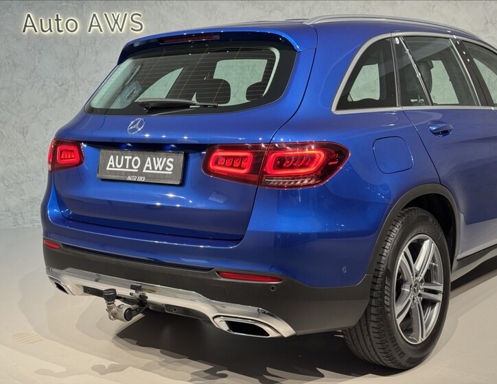 Mercedes-Benz GLC 10