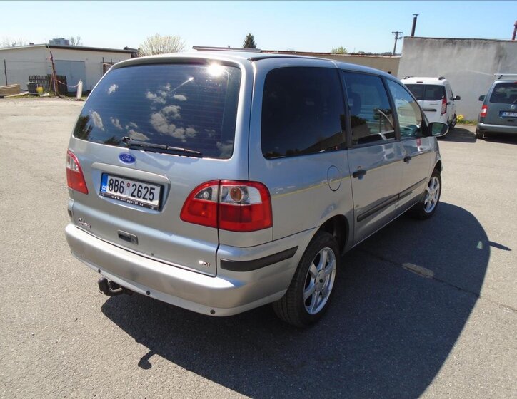 Ford Galaxy Kombi 1,9 l 85 kw