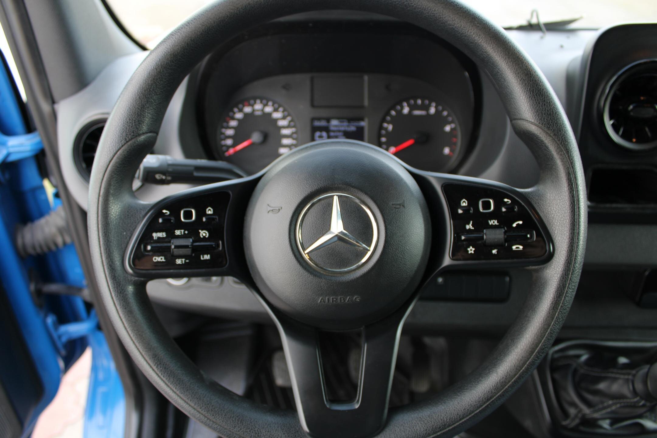 Mercedes-Benz Sprinter Užitková 2,1 l 120 kw