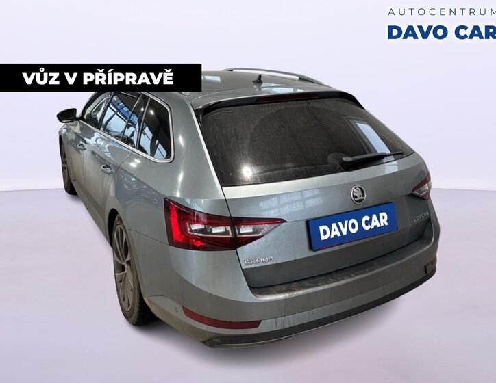 Škoda Superb Kombi 2,0 l 140 kw