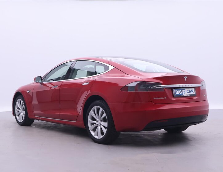 Tesla Model S Sedan / Limuzína 0,0 193 kw