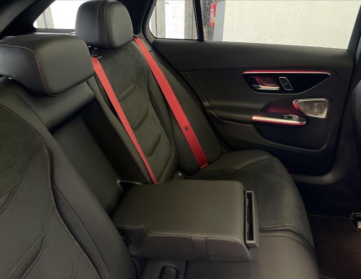 Mercedes-Benz Třídy C 22