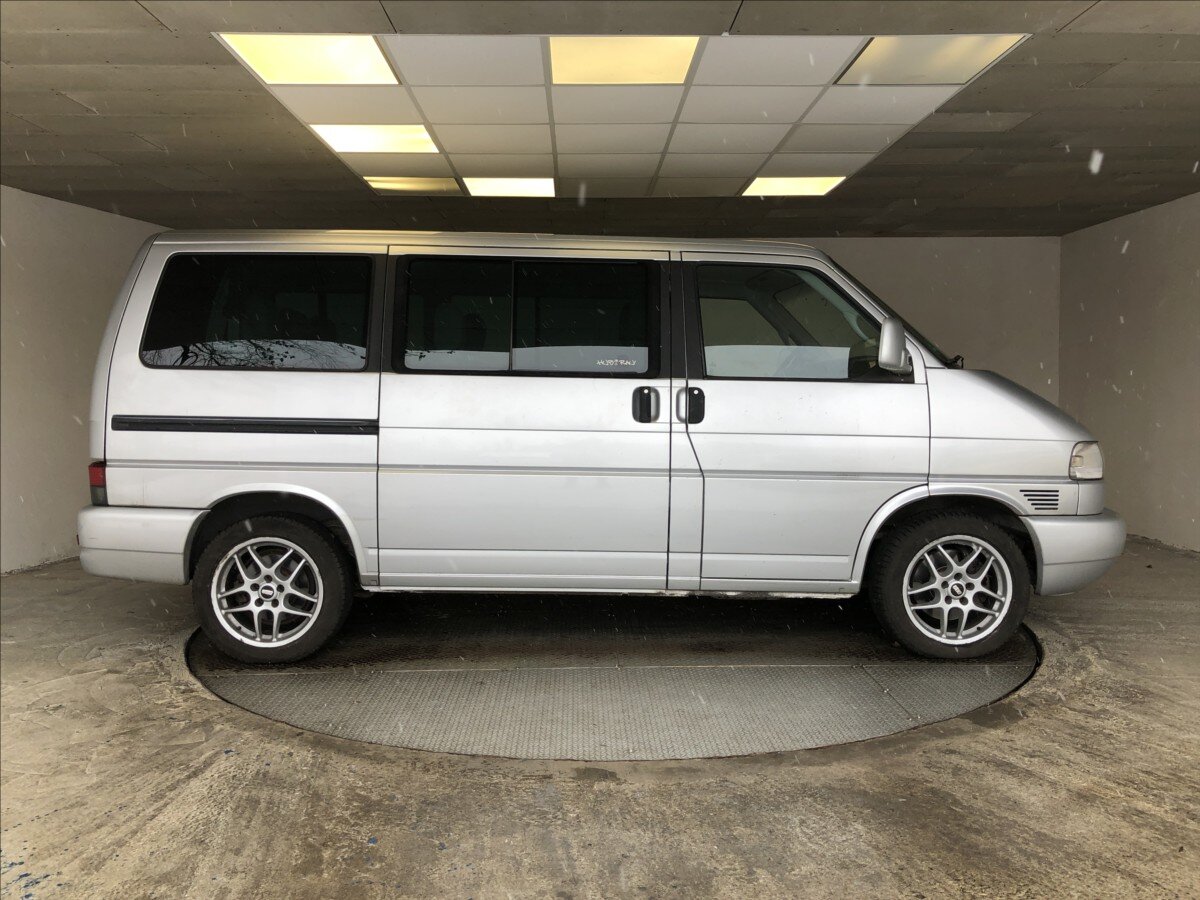 Volkswagen Caravelle