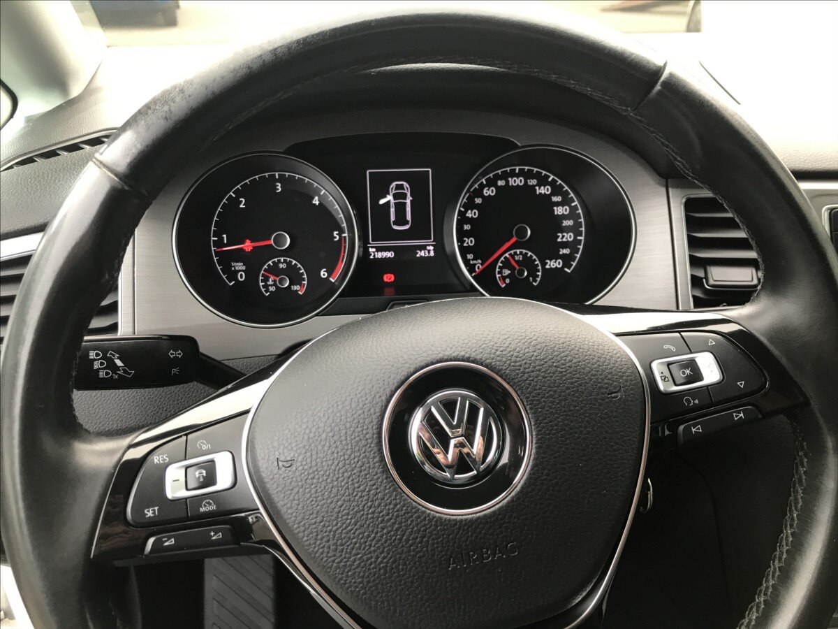 Volkswagen Golf Sportsvan