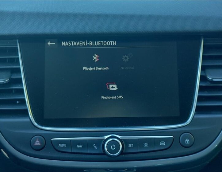 Opel Crossland CUV 1,2 l 96 kw