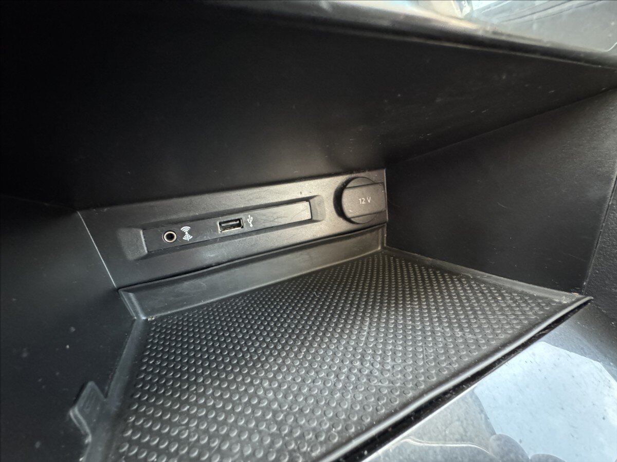 Volkswagen Tiguan SUV / Terénní 1,4 l 92 kw