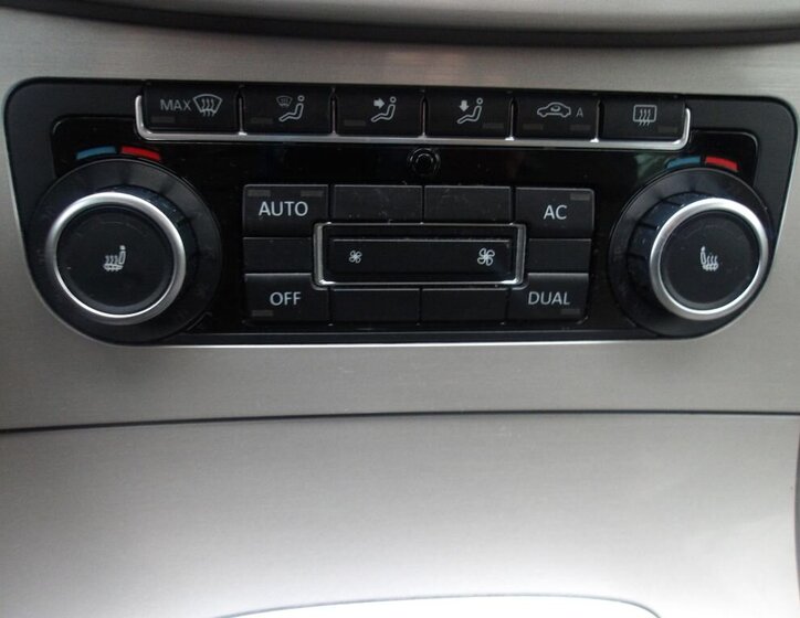 Volkswagen Passat Kombi 2,0 l 103 kw