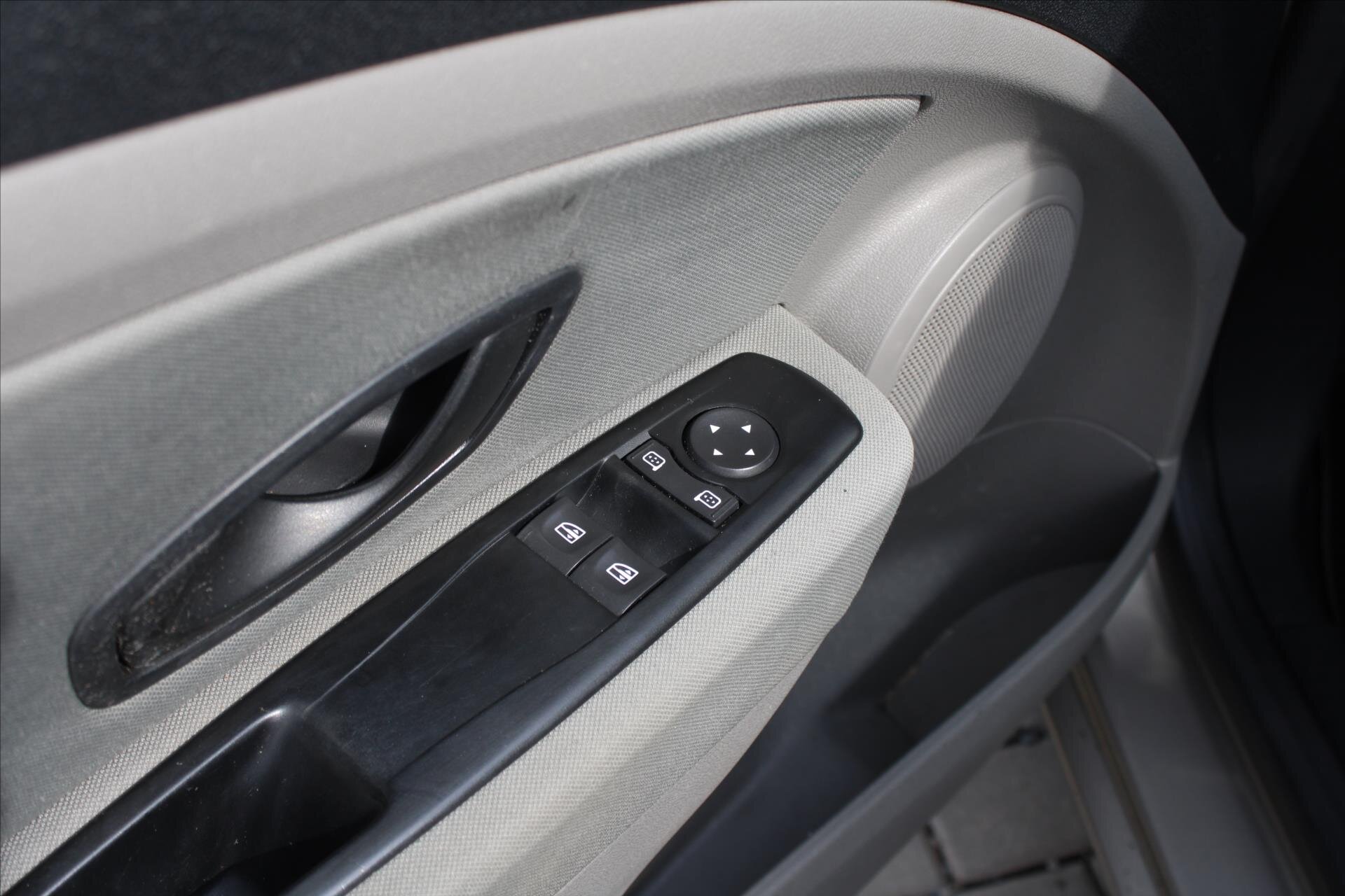 Renault Mégane Hatchback 1,6 l 74 kw