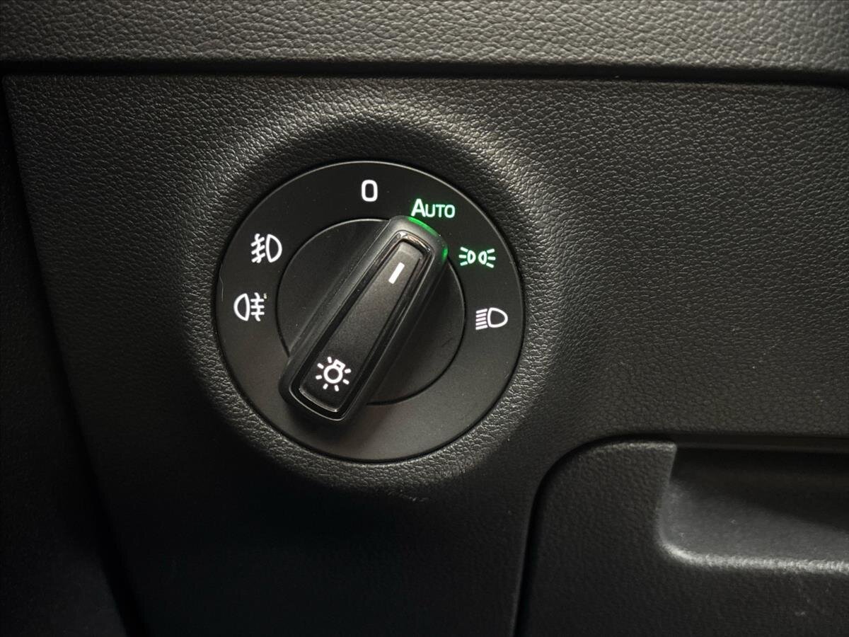 Škoda Karoq SUV / Terénní 2,0 l 110 kw