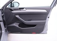 Volkswagen Passat 12