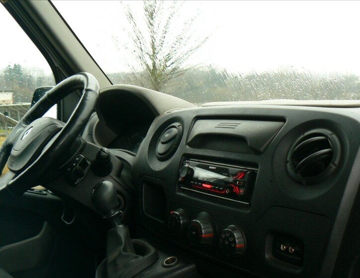 Renault Master 13