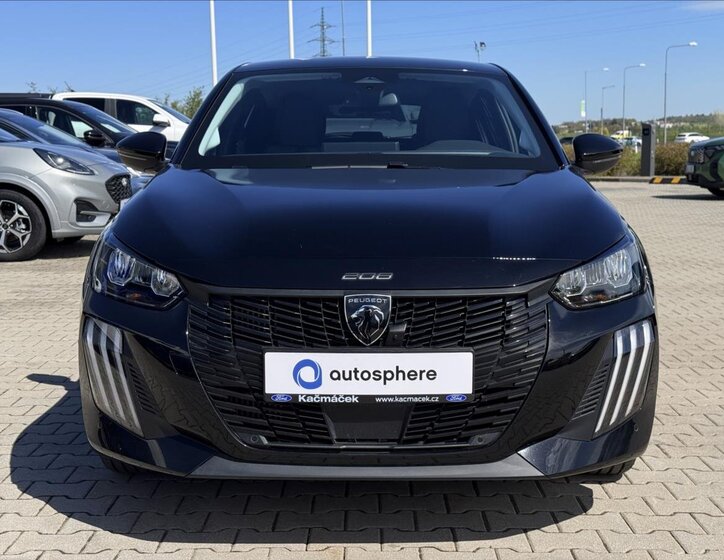 Peugeot 208 Hatchback 1,2 l 74 kw