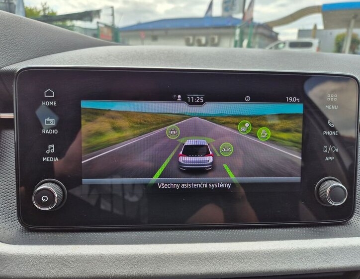 Škoda Scala Hatchback 999,0 85 kw