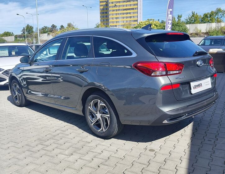Hyundai i30 7