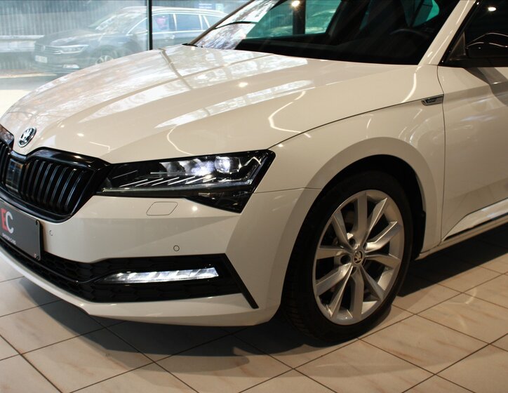 Škoda Superb 7
