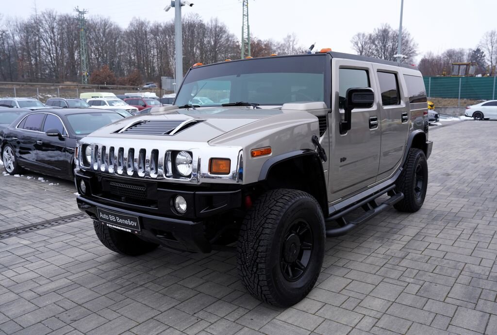 Hummer H2 SUV 6,0 l 232 kw