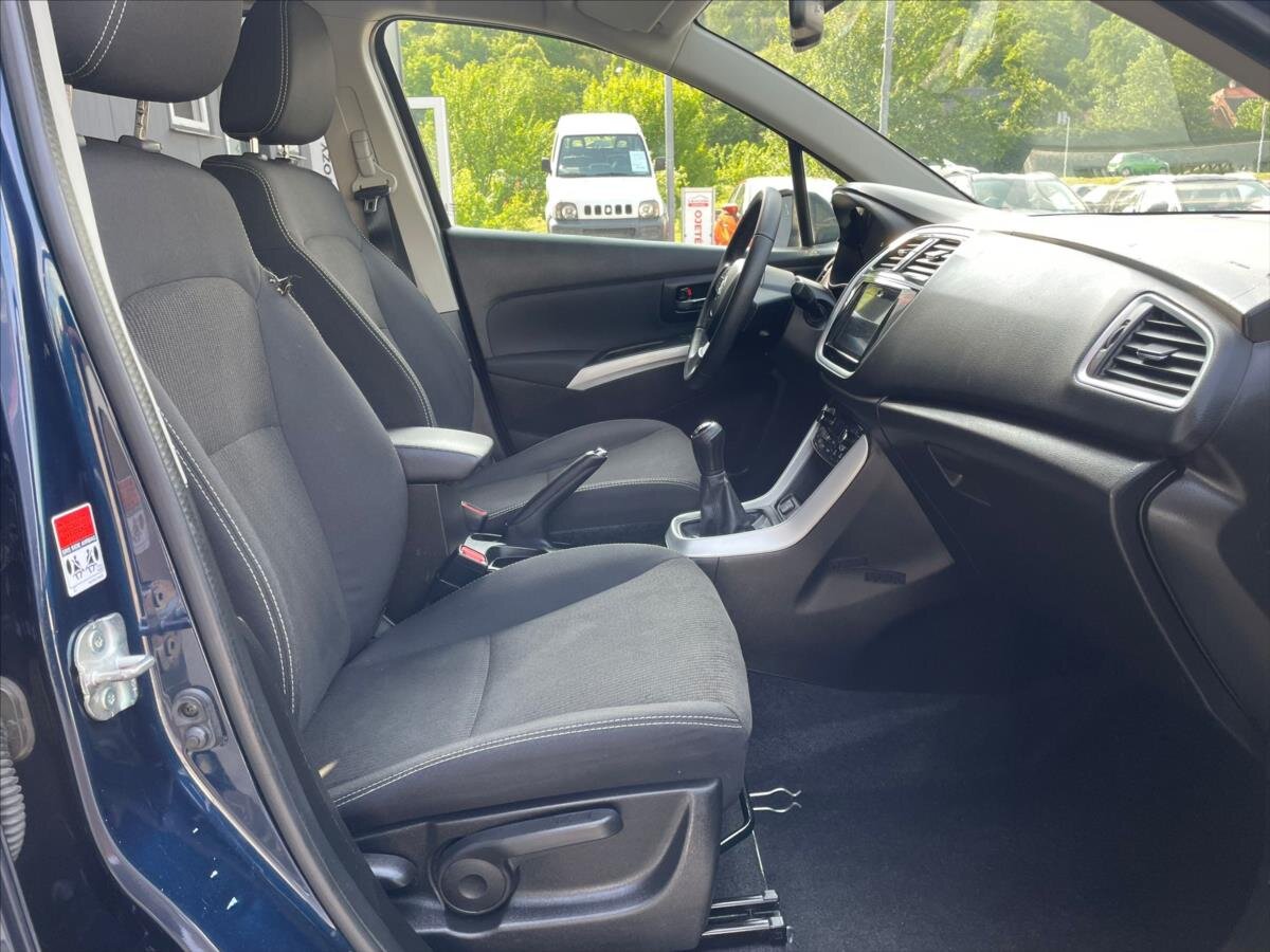 Suzuki SX4 S-Cross SUV 998,0 82 kw