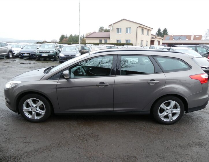 Ford Focus Kombi 1,6 l 92 kw