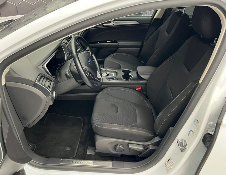 Ford Mondeo Liftback 2,0 l 110 kw