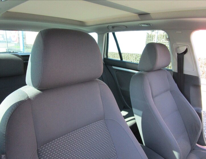 Volkswagen Golf Kombi 1,4 l 90 kw