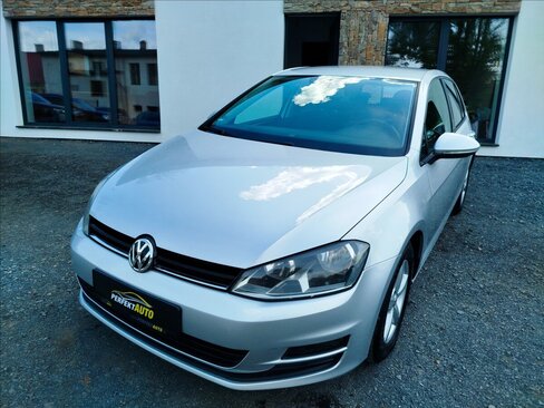 Volkswagen Golf Hatchback 1,4 l 90 kw