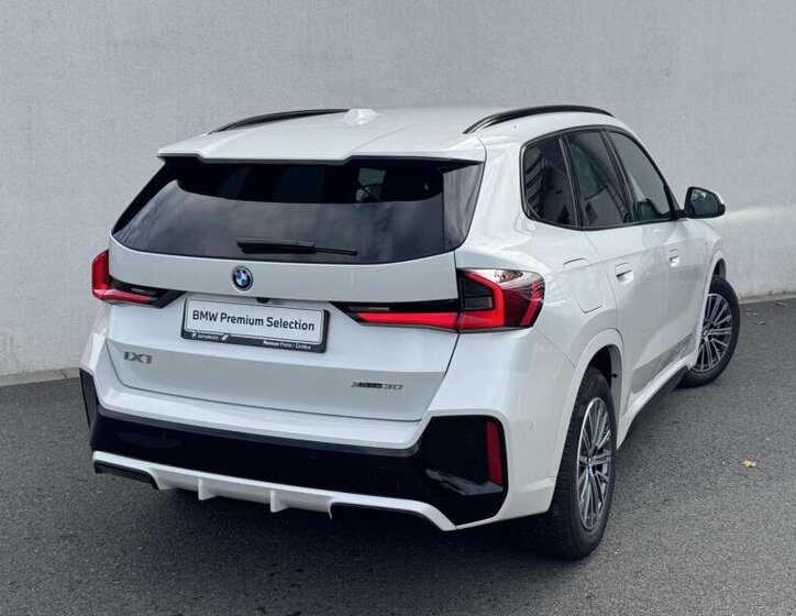 BMW iX1 SUV 1,0 200 kw