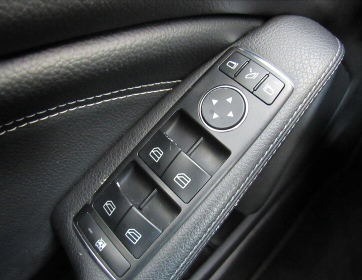 Mercedes-Benz CLA Kombi 2,1 l 100 kw