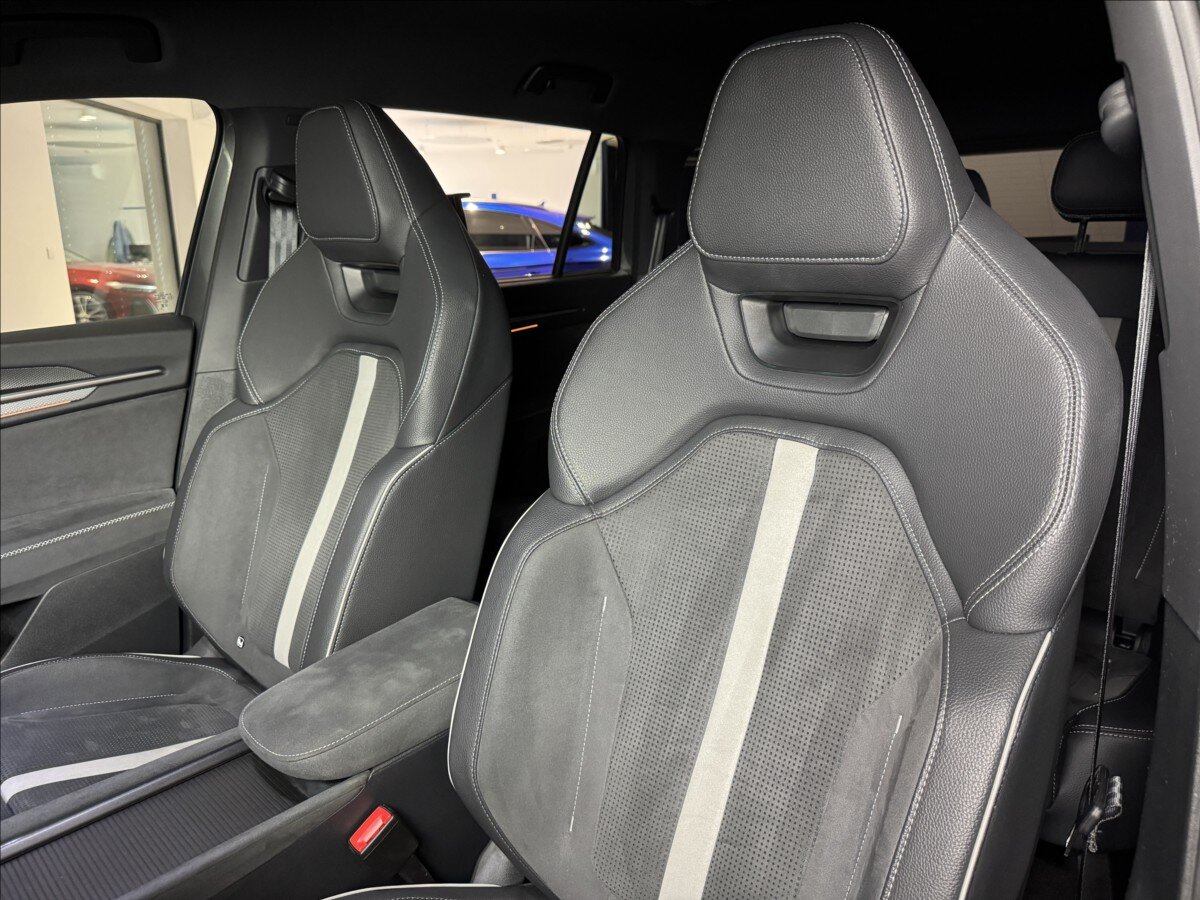 Škoda Kodiaq SUV / Terénní 1,5 l 150 kw