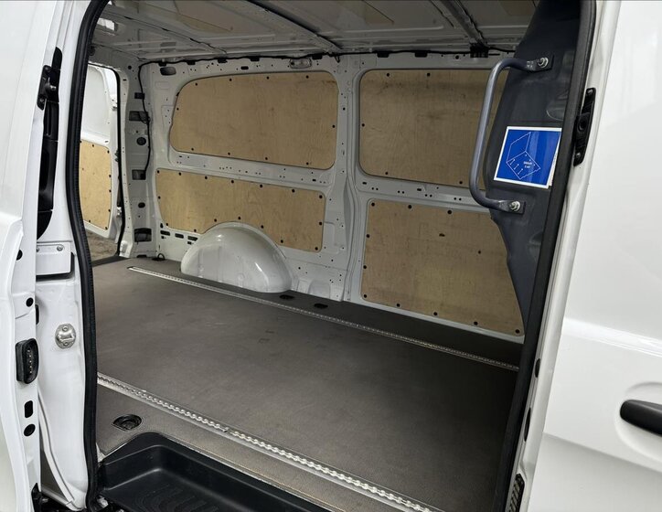 Mercedes-Benz Vito 31