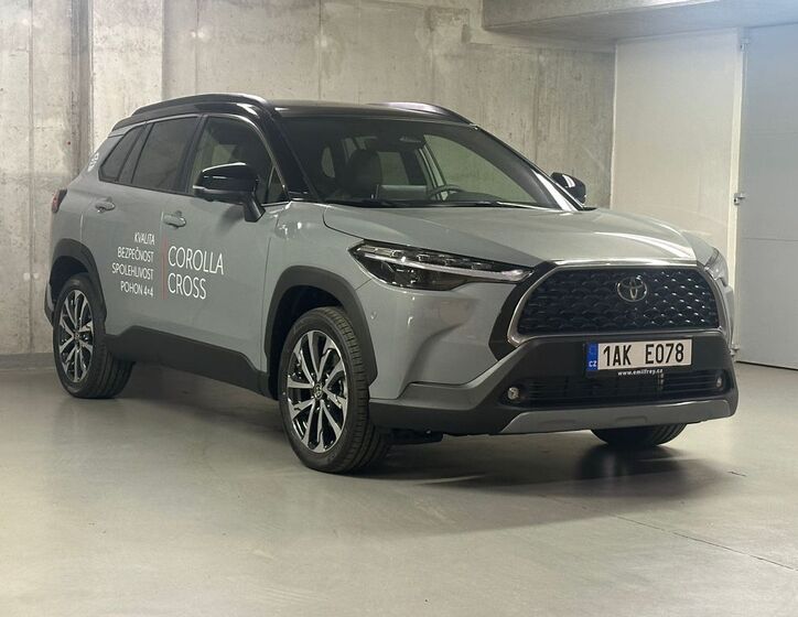 Toyota Corolla Cross 3