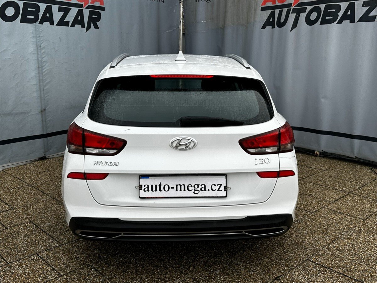 Hyundai i30 Kombi 1,6 l 85 kw