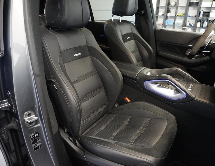 Mercedes-Benz GLS SUV / Terénní 4,0 l 450 kw